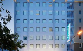 Hotel 81 Gold
